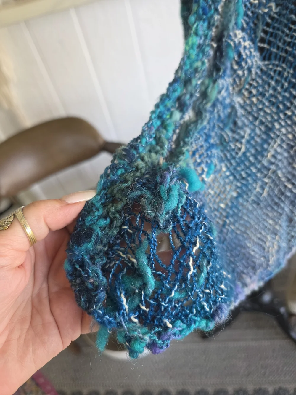 Vintage Y2K Boho Chic Triangle Shawl Blue Teal Knit Wrap Scarf Mermaidcore